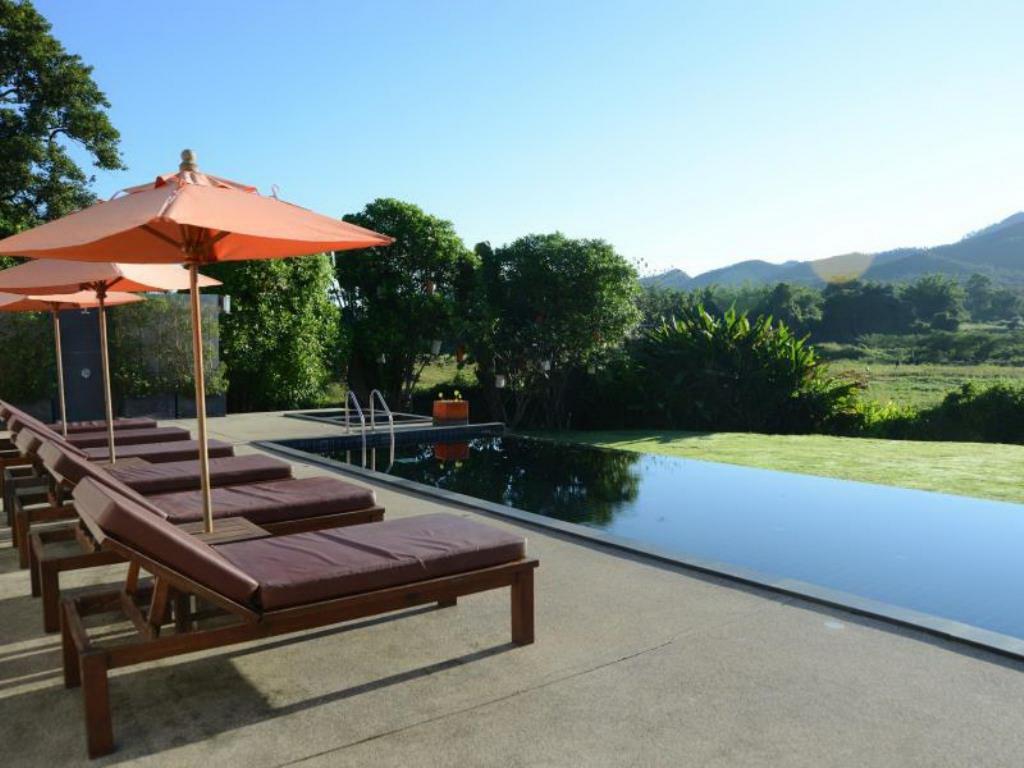 Yoma Hotel, Pai Exterior photo