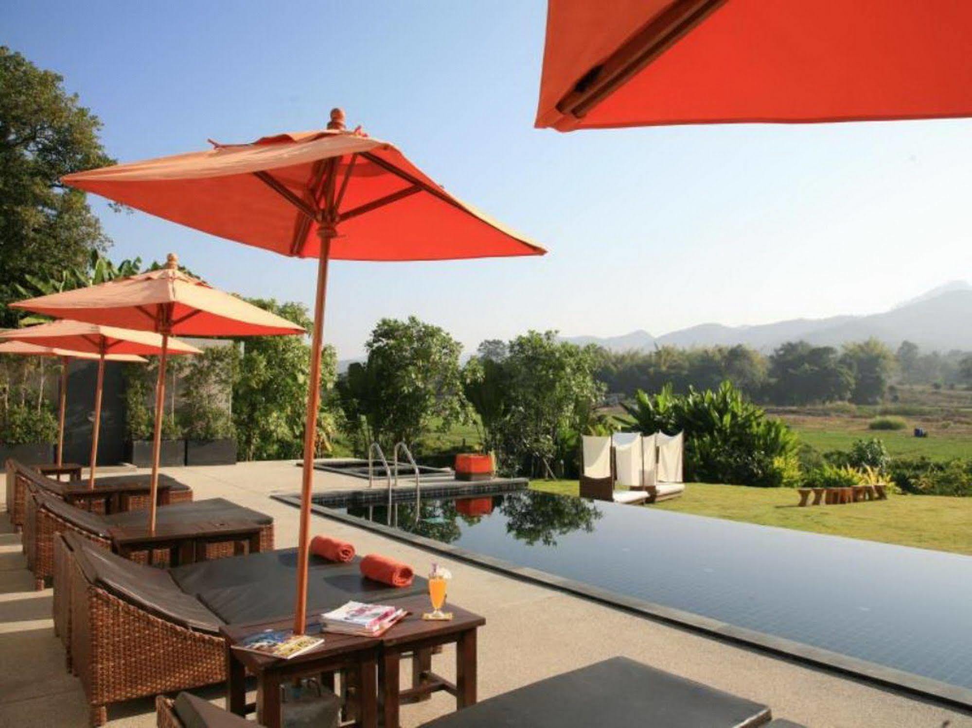 Yoma Hotel, Pai Exterior photo